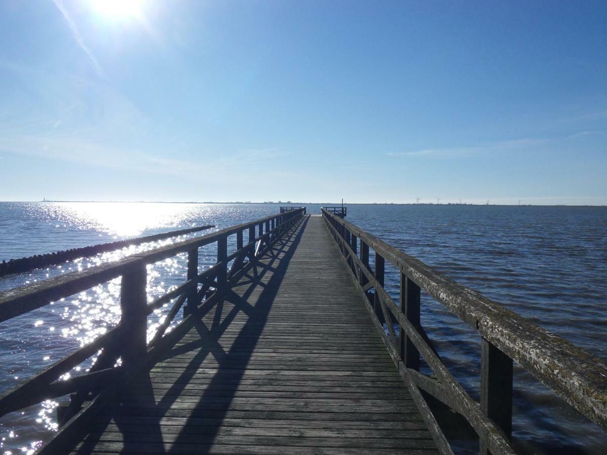 Privartzimmer 'Ausfahrt Freihalten' Husum  Zewnętrze zdjęcie