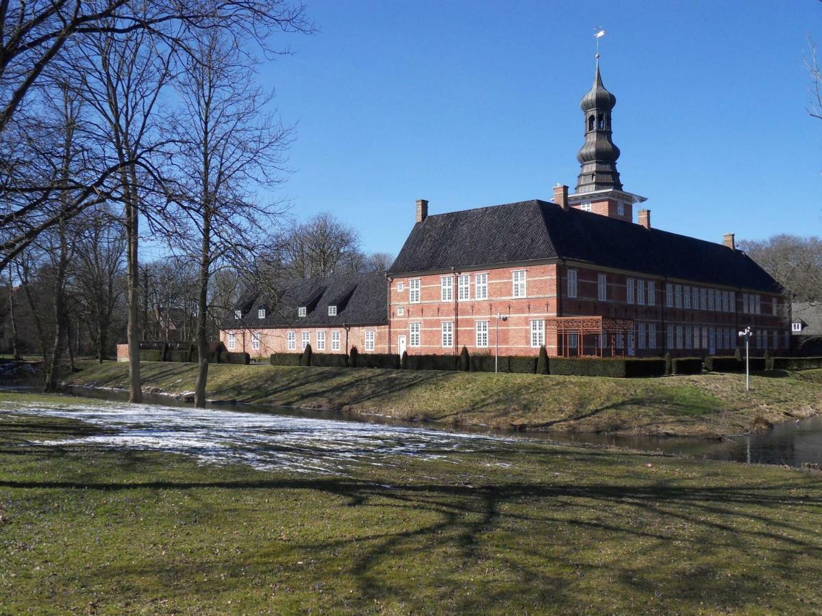 Privartzimmer 'Ausfahrt Freihalten' Husum  Zewnętrze zdjęcie